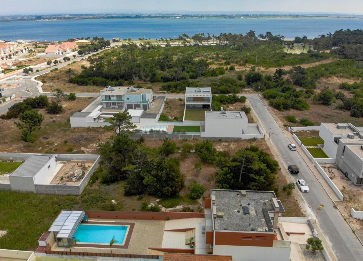 טוריירה O Cantinho Entre A Ria E O Mar - With Hot Water Pool All Year Round מראה חיצוני תמונה