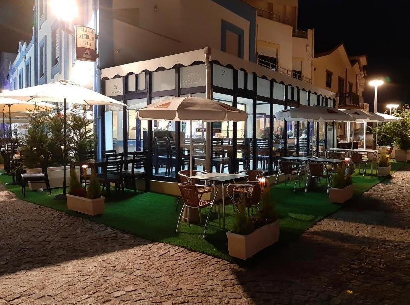 טוריירה O Cantinho Entre A Ria E O Mar - With Hot Water Pool All Year Round מראה חיצוני תמונה